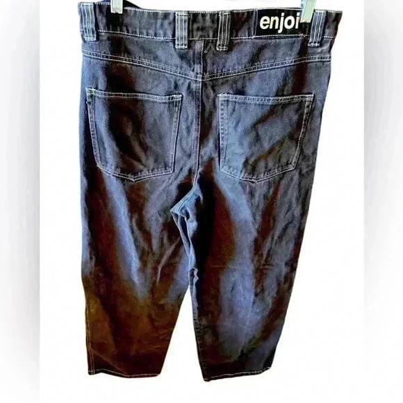 Enjoi size 32 men’s black fader wideleg jean. white stitching detail. - Picture 2 of 6
